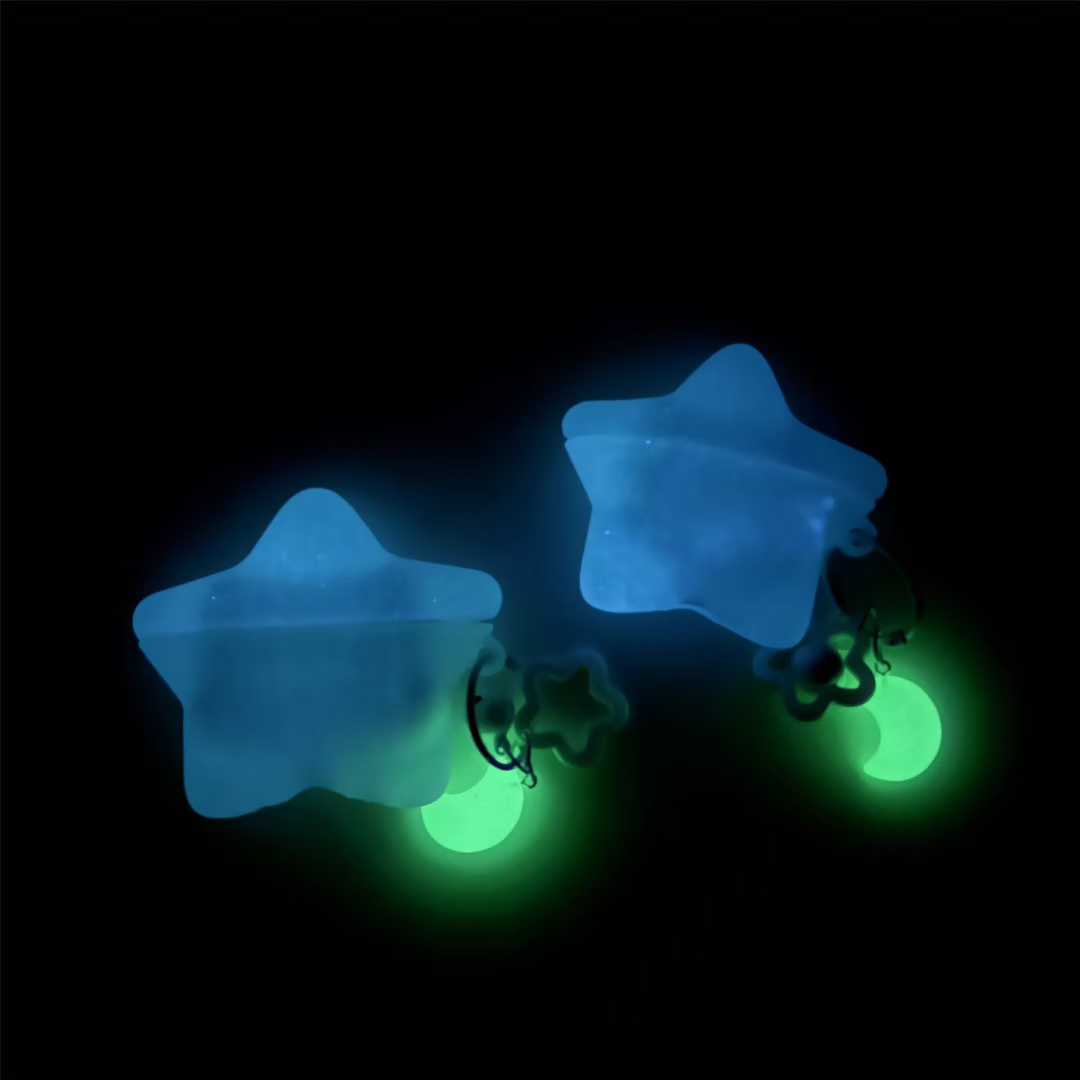 Светящийся в темноте силиконов – обзор и цена Glow In Dark Stars